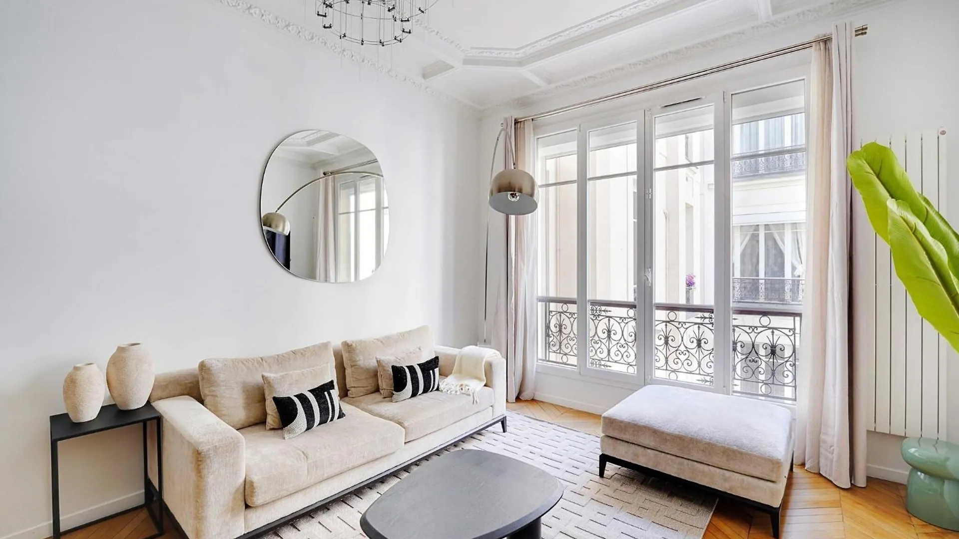 Beautiful Apt - 2Bd 4P - 16Eme Avenue Foch Paryż 0*,  Francja
