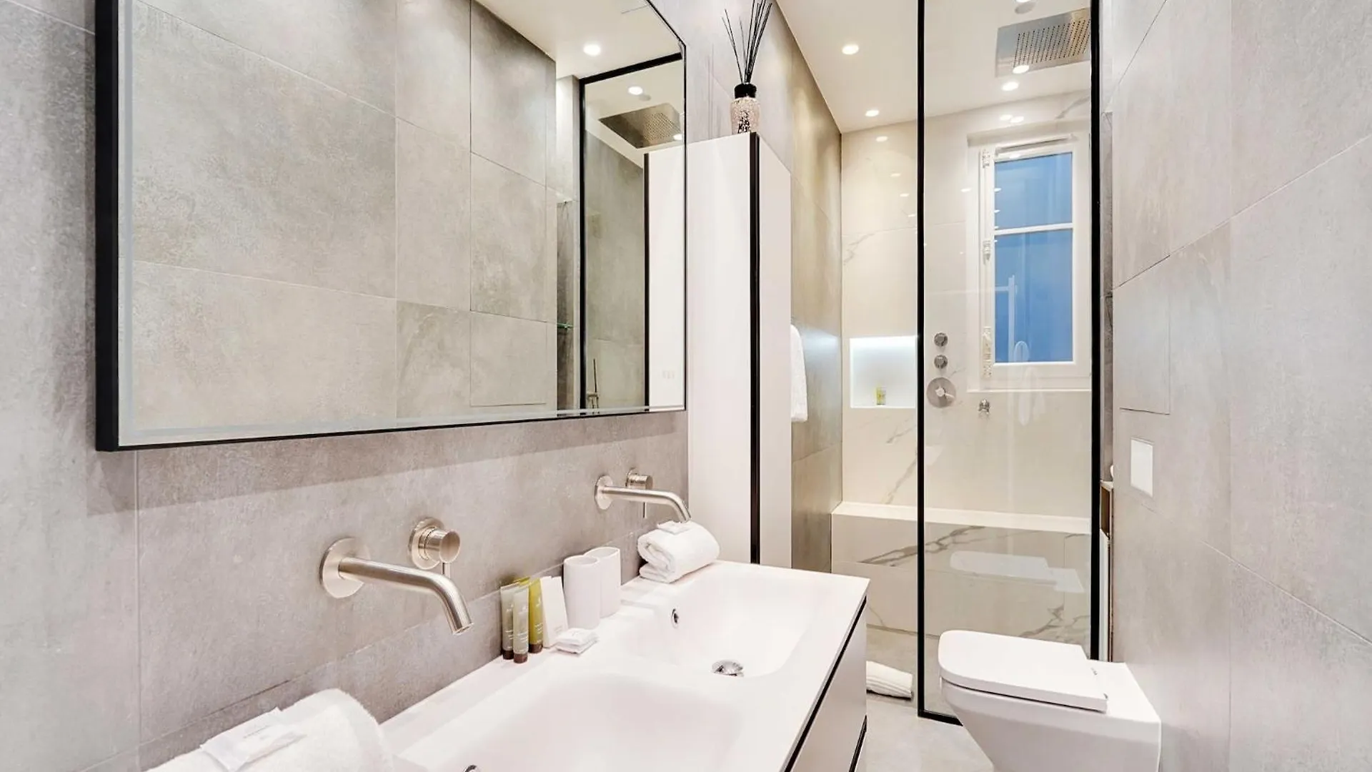 Beautiful Apt - 2Bd 4P - 16Eme Avenue Foch Paryż Apartament